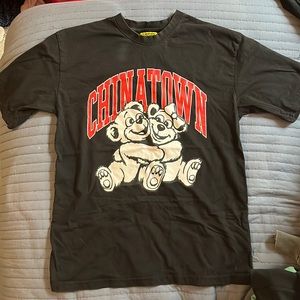 Chinatown Market Valentine’s Day exclusive shirt (L)